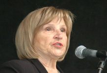 Mira Banjac otvorila festival komedije u Novom Bečeju